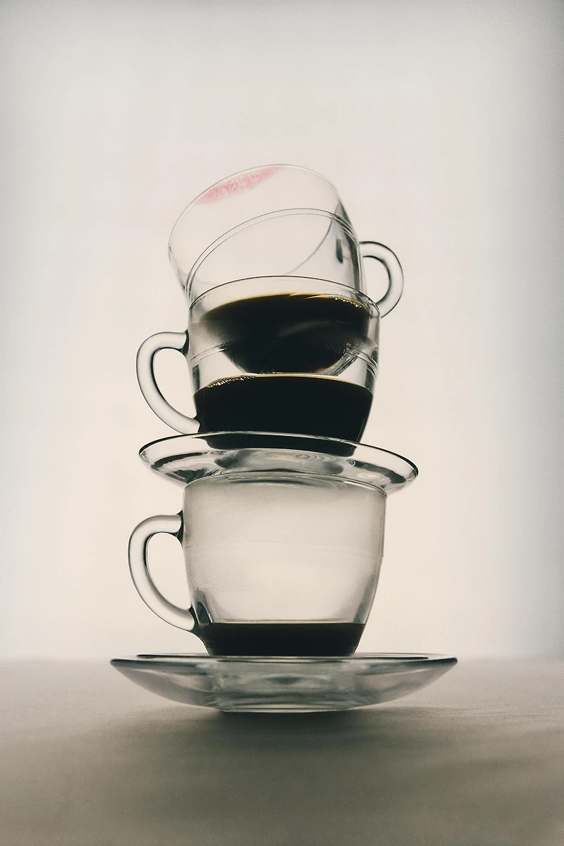 BLUSH COFFEE EDP 100ML (3.4 FL. OZ).