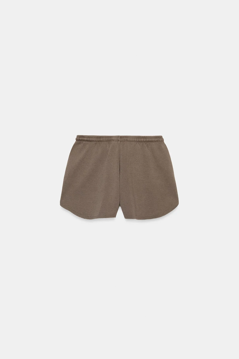 WASHED EFFECT SHORTS