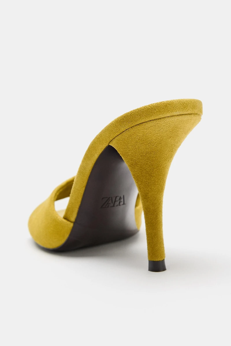 SANDALES À TALONS EN DAIM