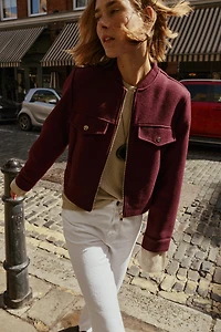 VESTE COURTE DOUCE AU TOUCHER