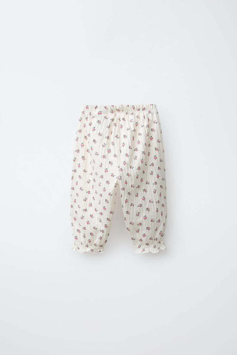 PANTALON À FLEURS TEXTURÉ