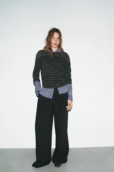 FLAP PLEATED PANTS