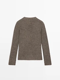 Wool blend cardigan with V-neckline