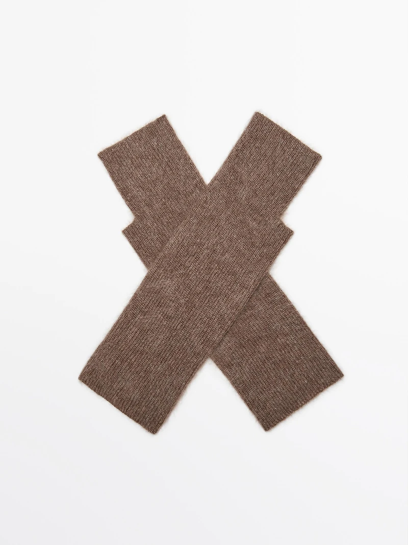 Long knit 100% cashmere mittens