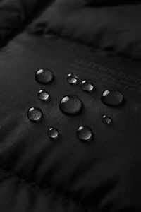 LIGHTWEIGHT WATER-REPELLENT HOODIE VEST