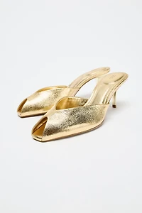 METALLIC EFFECT SANDALS