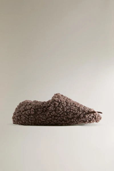 CHILDREN'S CLAW SLIPPERS