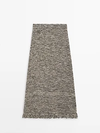 Total look knit skirt with fringing