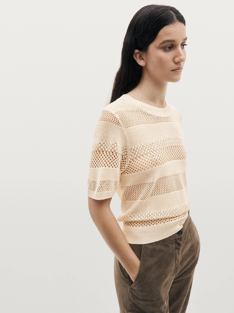 Short sleeve cutwork top