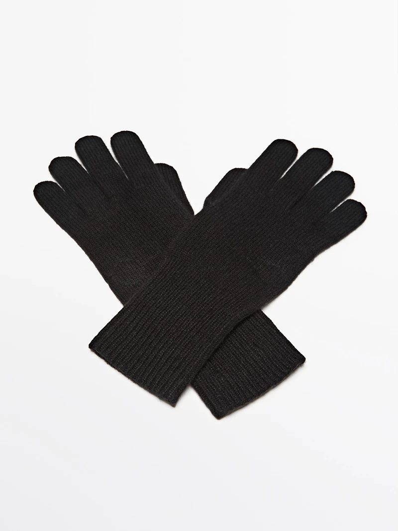 Wool blend knit gloves