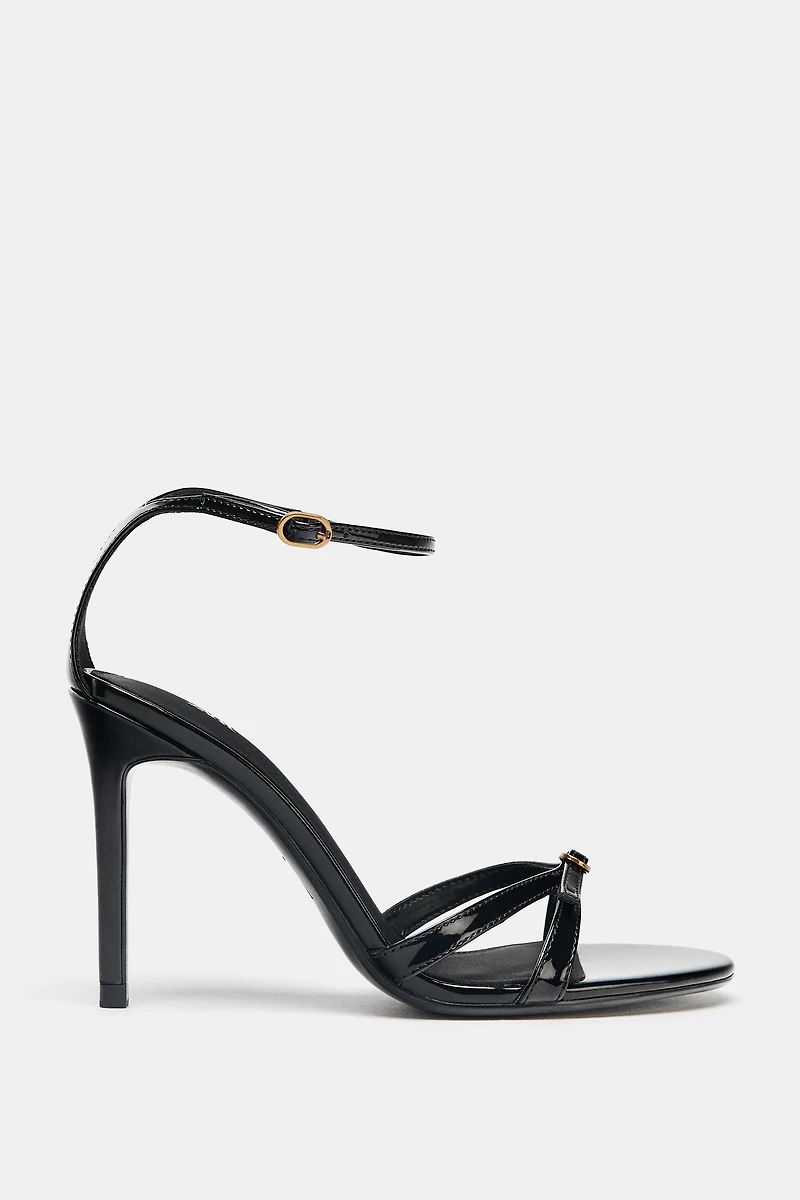 HIGH HEELED BUCKLE SANDALS
