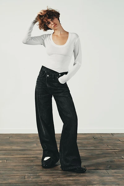 TRF HIGH WAIST CROSSOVER WIDE LEG JEANS