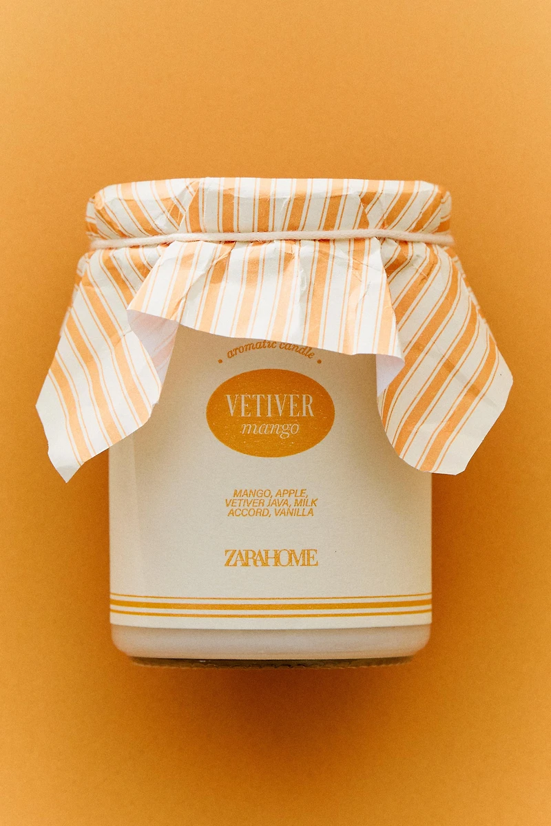 (130 G) VETIVER MANGO SCENTED CANDLE