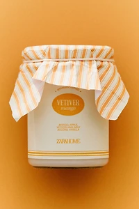 (130 G) VETIVER MANGO SCENTED CANDLE