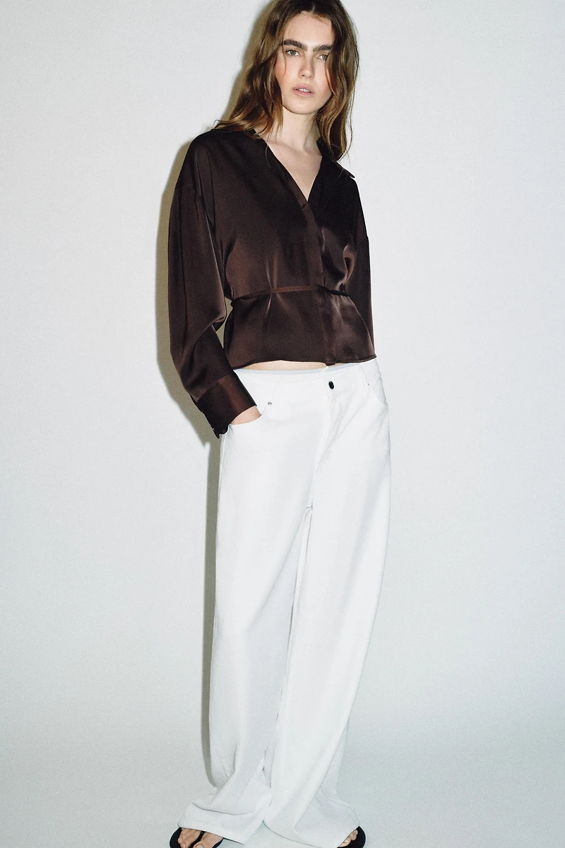 FINE BELT SATIN BLOUSE