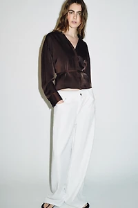 FINE BELT SATIN BLOUSE