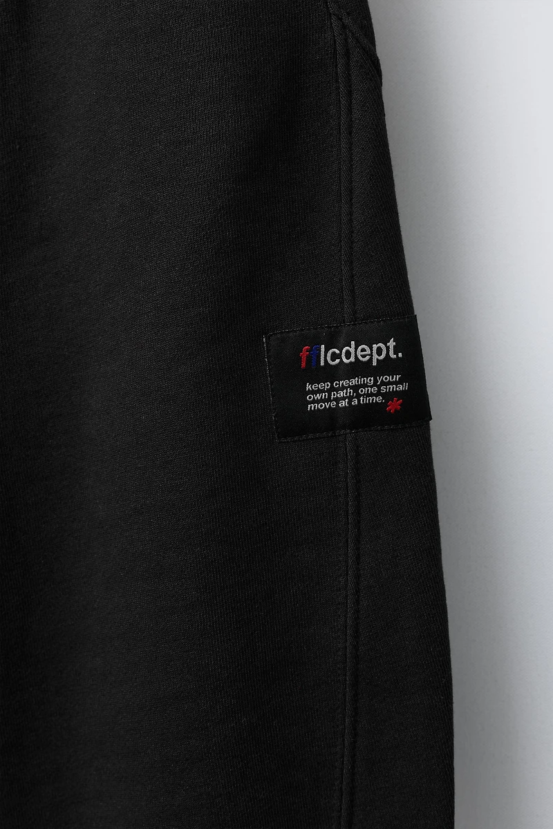 BARREL PLUSH PANTS WITH LABEL