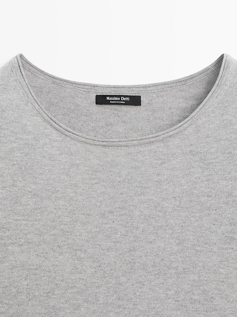 Pull combiné à dentelle