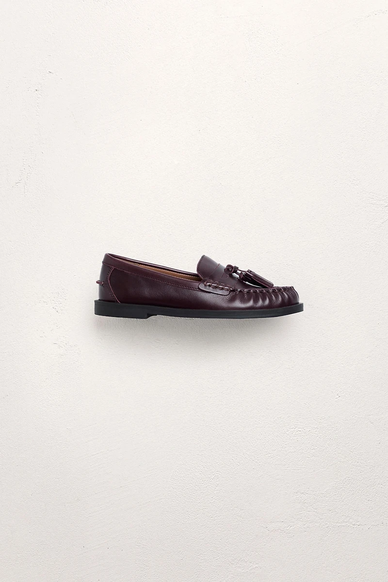 LEATHER TASSELED LOAFERS LIMITED EDITION