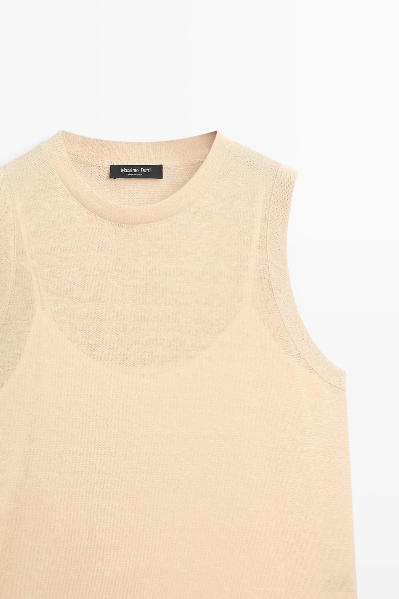 Sleeveless top with lace detail