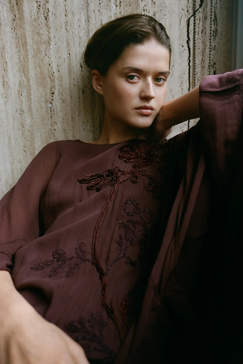 ROBE 100% VISCOSE BRODERIES FANTAISIE