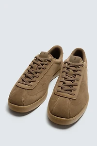 LEATHER SNEAKERS