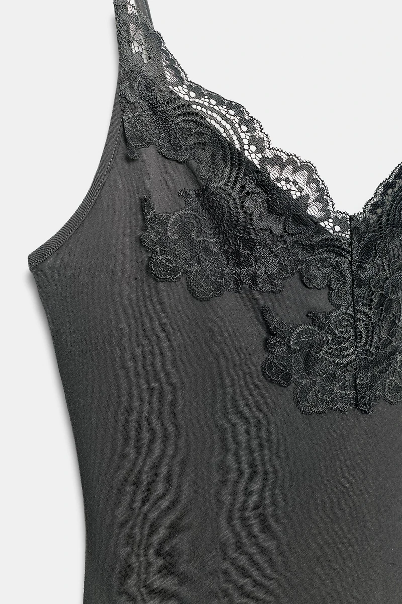 COMBINATION LACE TOP
