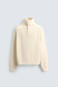 TEXTURED MOCK NECK JUMPER