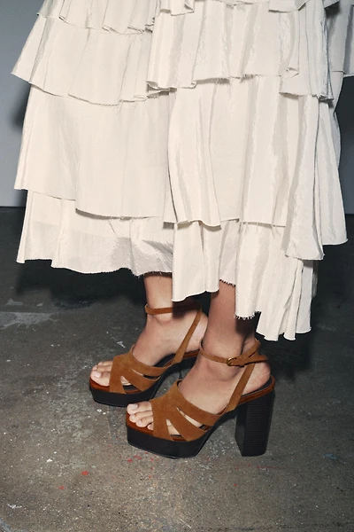 SPLIT LEATHER PLATFORM SANDALS