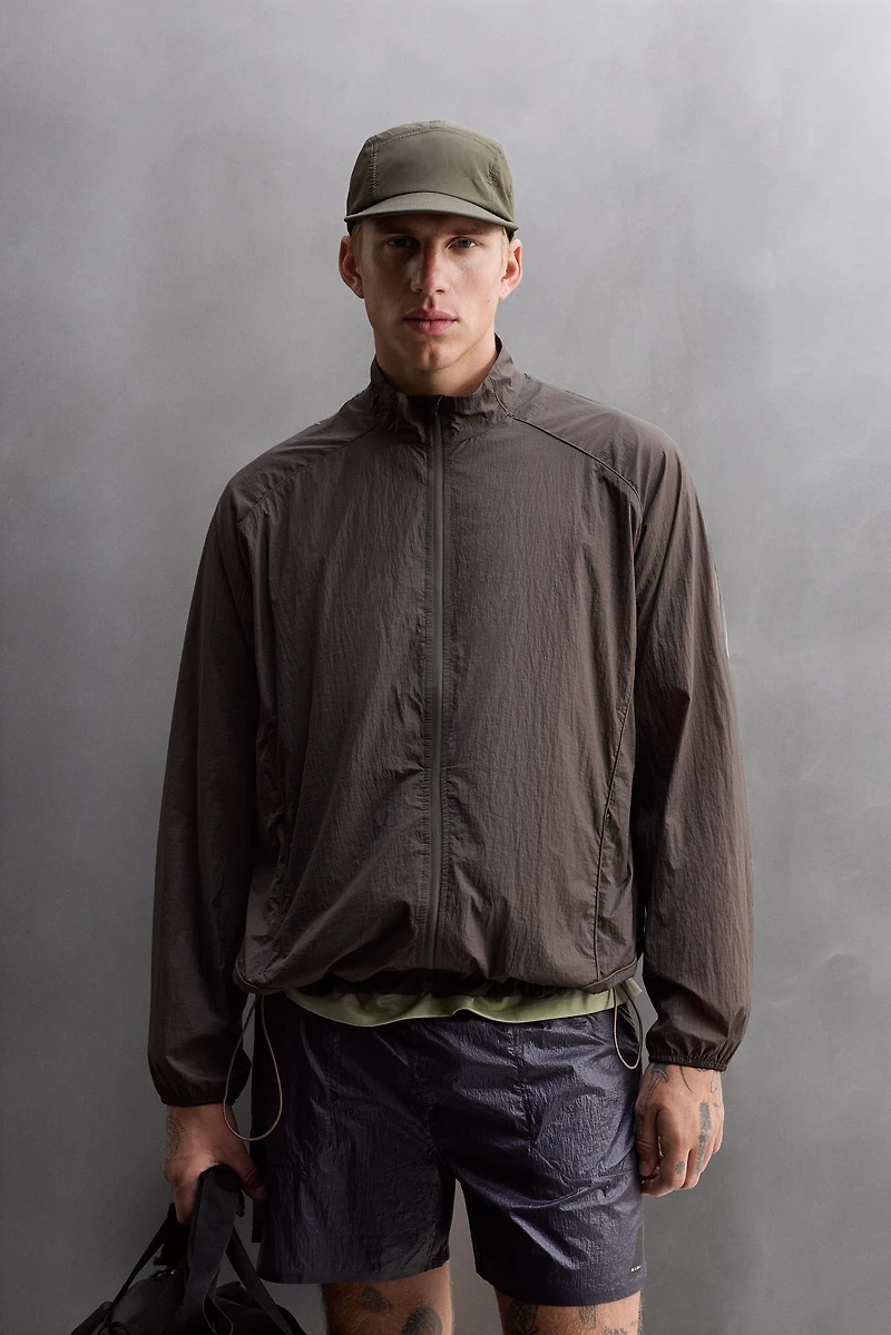 LIGHTWEIGHT TECHNICAL JACKET