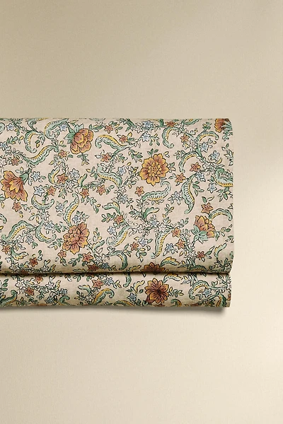 DRAP DE DESSUS SATIN FLEURS (300 FILS)