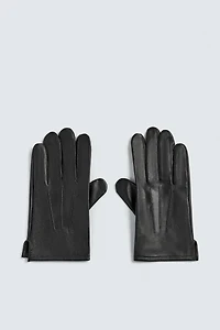 GANTS EN CUIR À COUTURES
