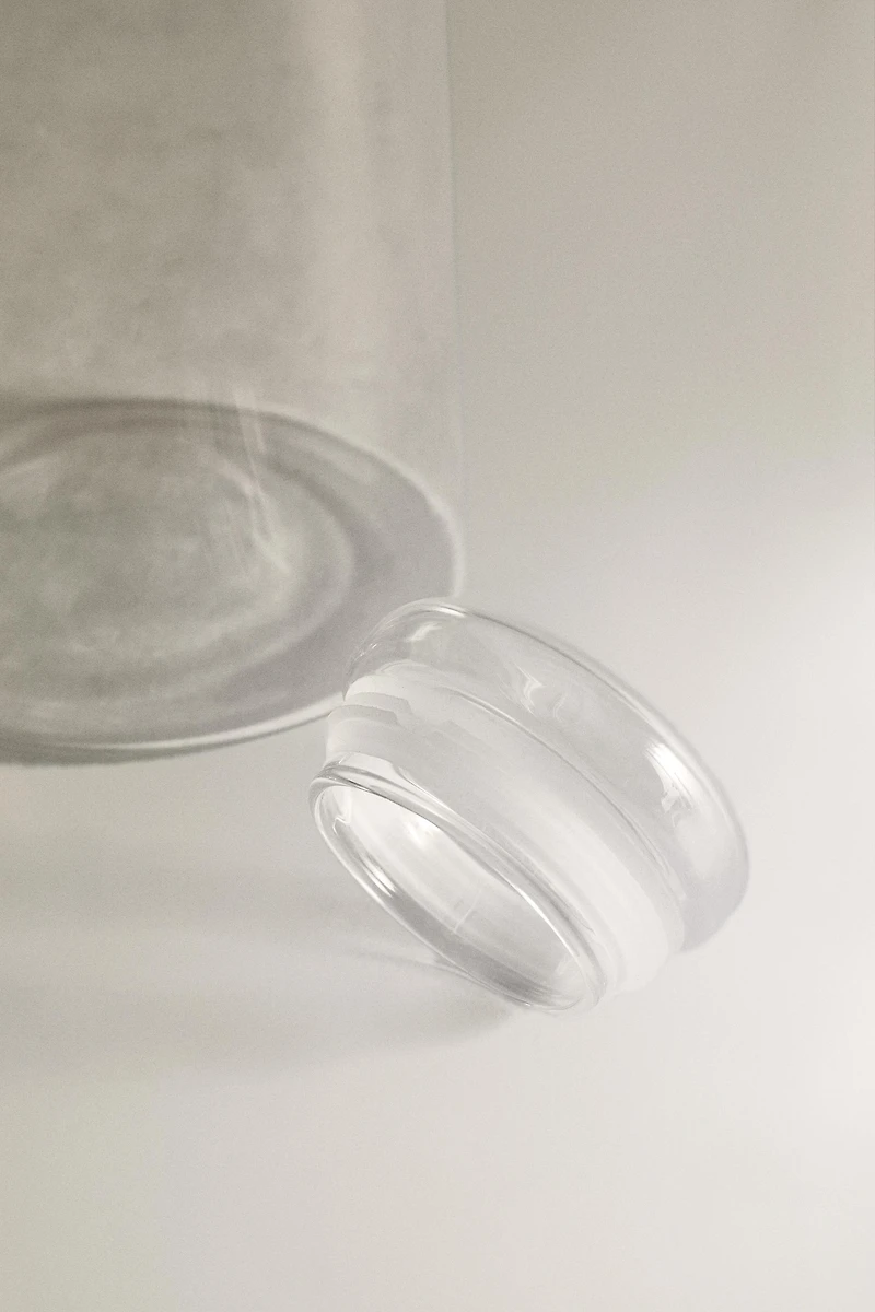 BOROSILICATE GLASS BOTTLE