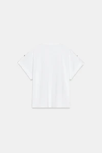 T-SHIRT PATTE BOUTON