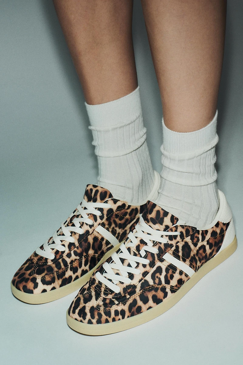 TENNIS IMPRIMÉ ANIMALIER