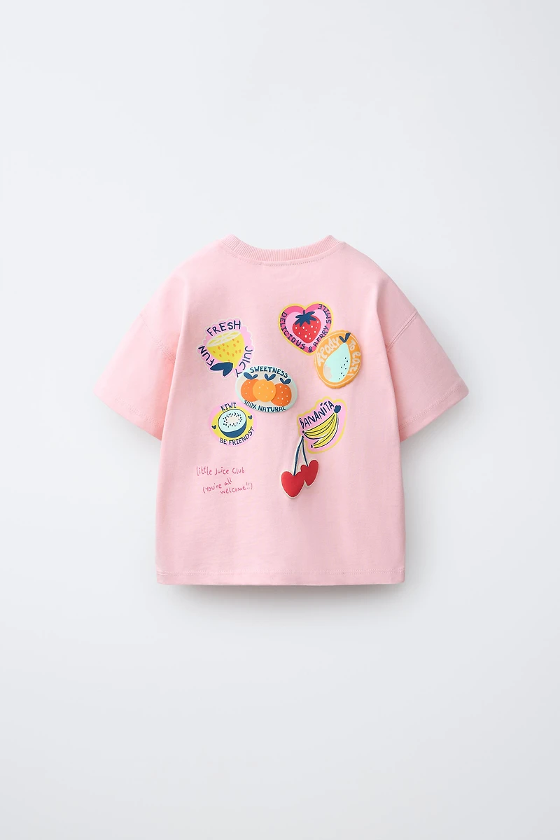 STICKER PRINT T-SHIRT