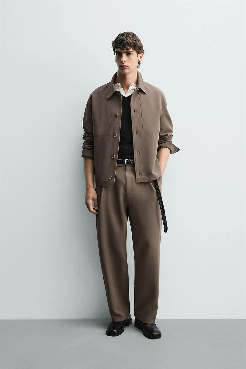 PANTALON RELAXED FIT À PLIS