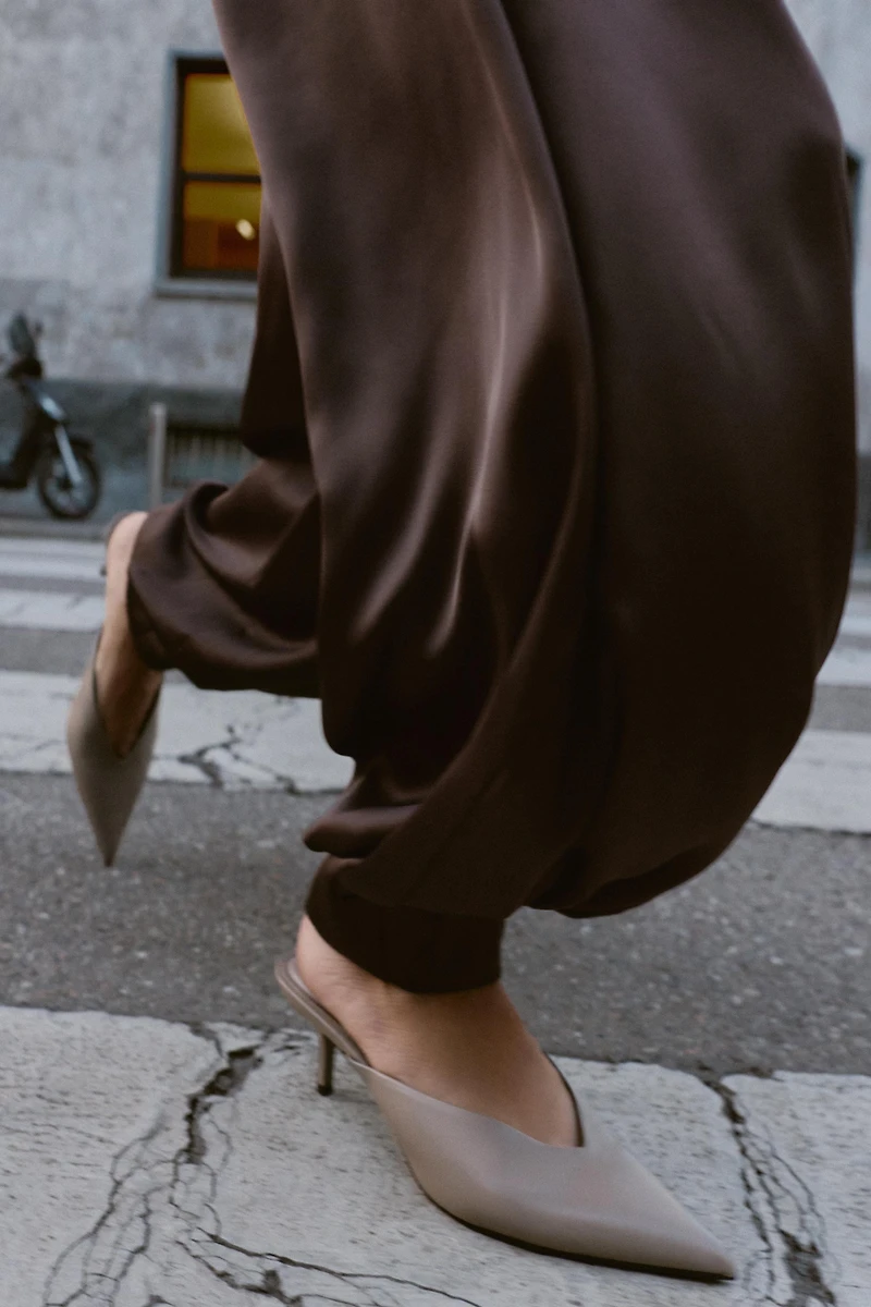 SATIN BALLOON PANTS