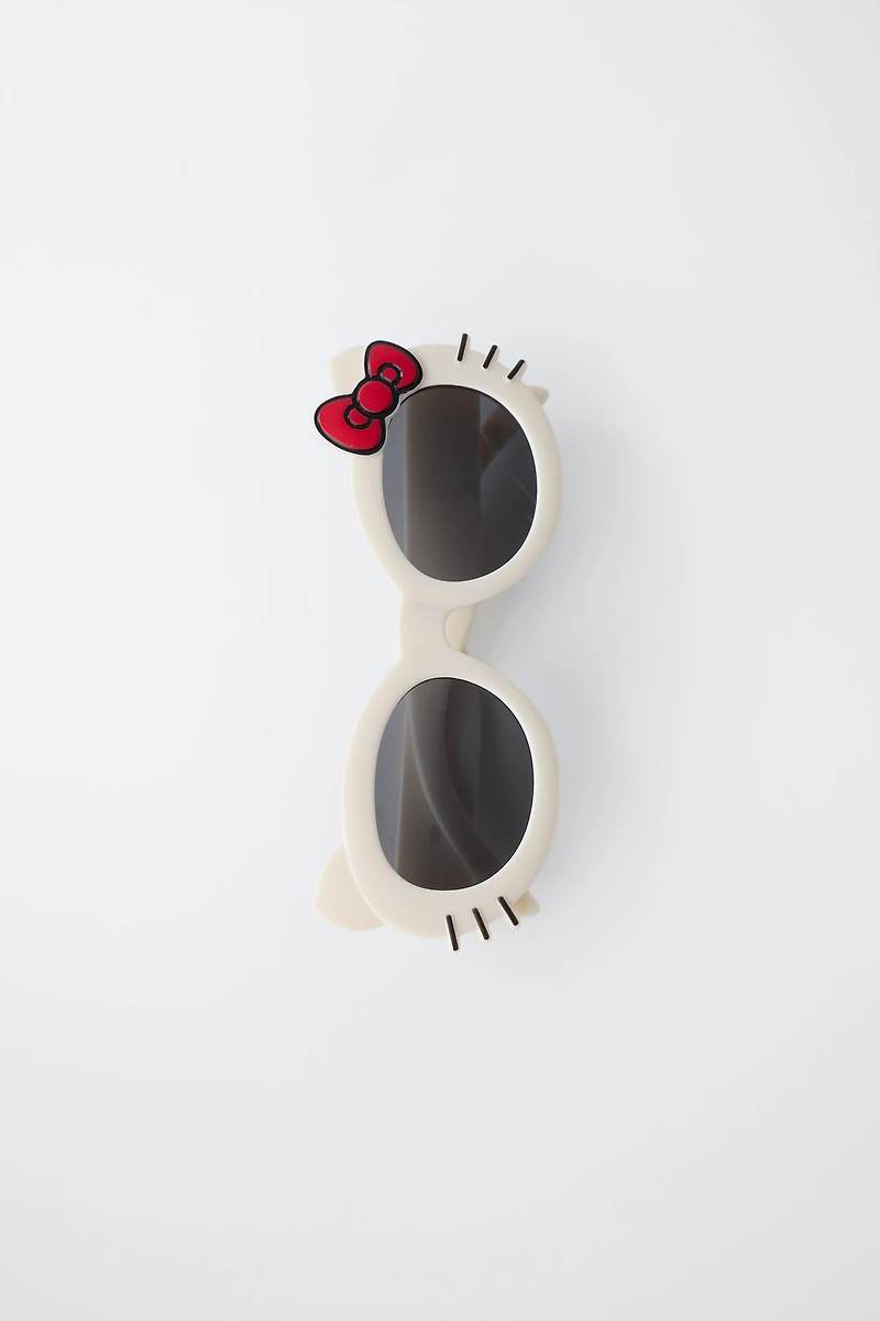 HELLO KITTY © SANRIO PLASTIC SUNGLASSES