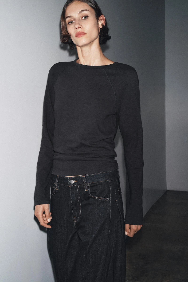 COTTON RAGLAN SLEEVE T-SHIRT