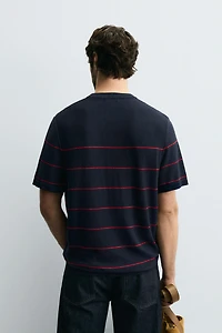 T-SHIRT EN MAILLE AVEC JACQUARD À RAYURES