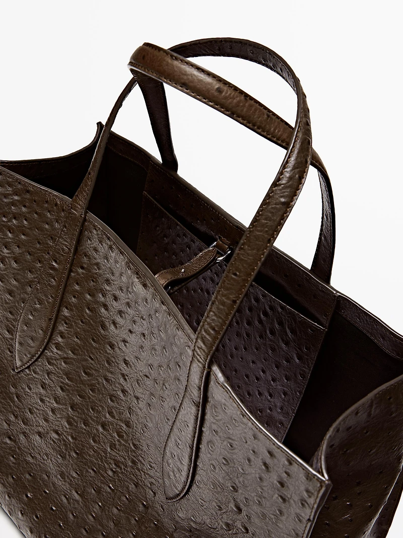 Icon maxi bag in textured leather