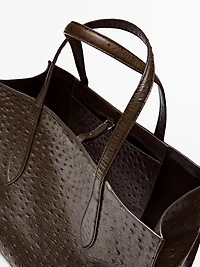 Icon maxi bag in textured leather