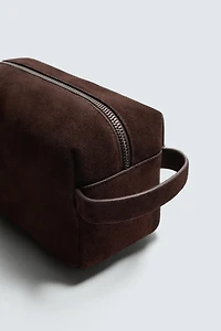TROUSSE DE TOILETTE EN CUIR