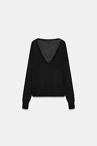PULL EN MAILLE FINE COL V
