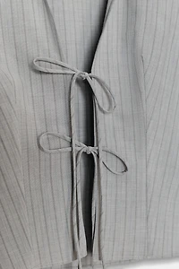 CHEMISE À RAYURES AVEC LIENS