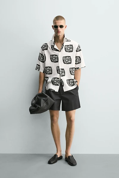 CONTRAST PRINT RELAXED FIT SHIRT