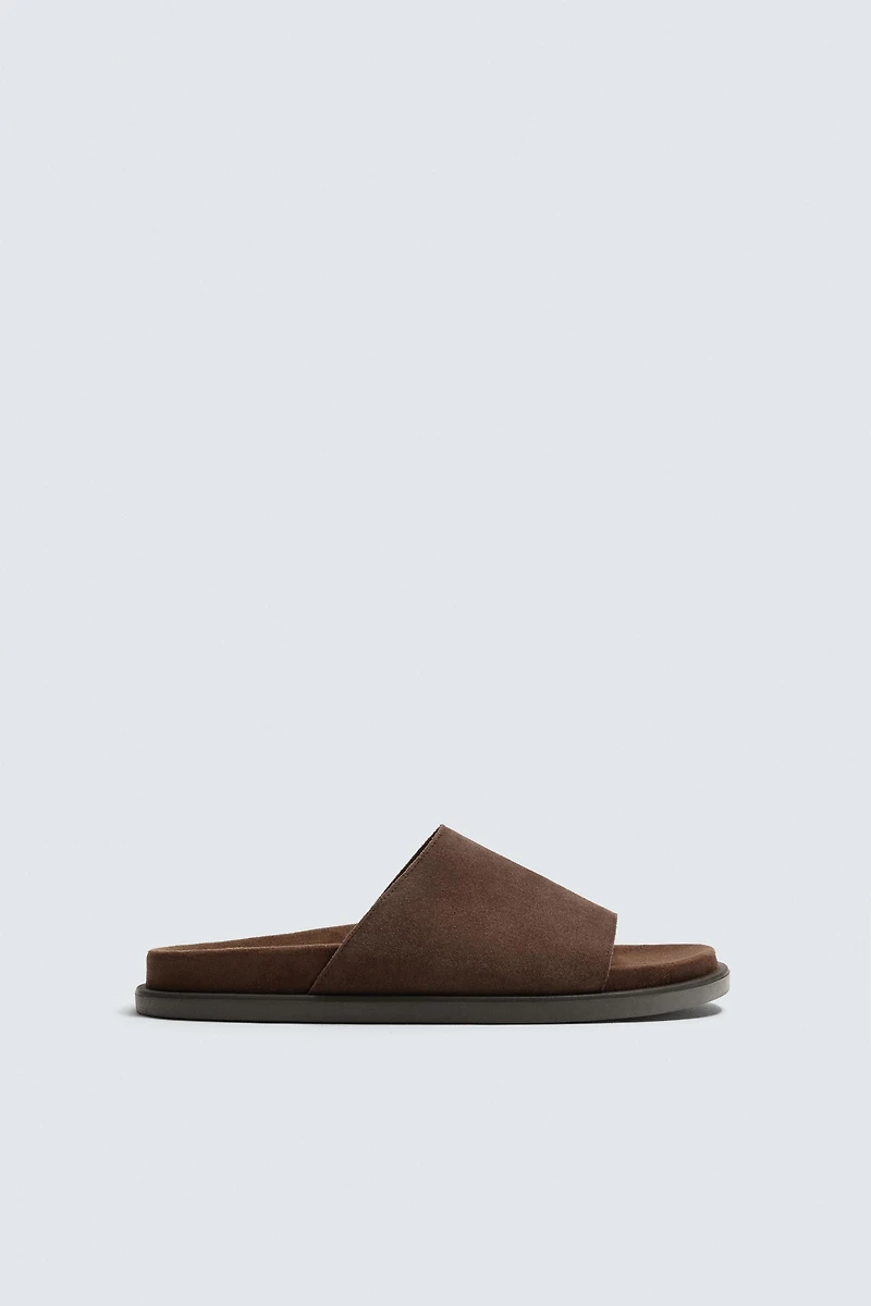 LEATHER SANDALS
