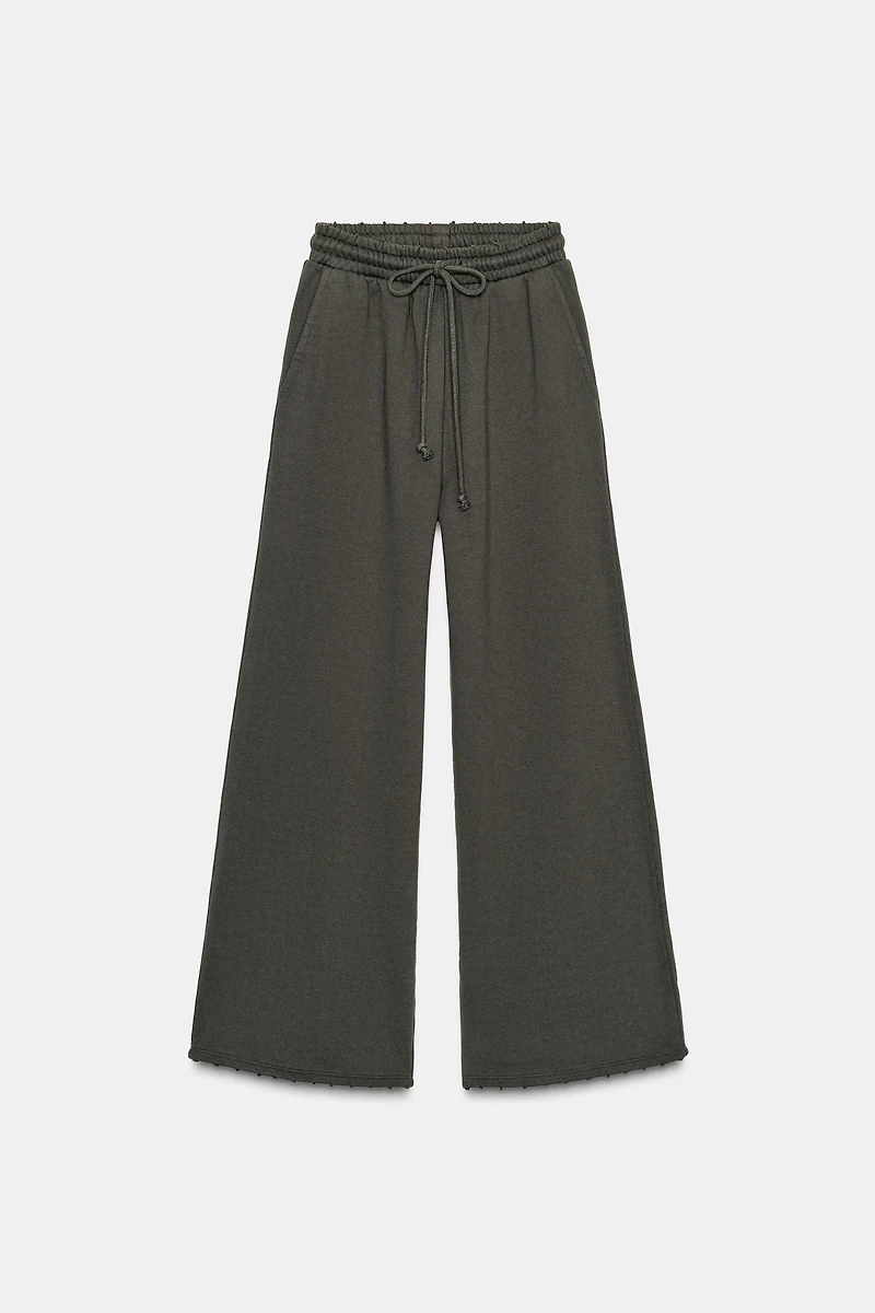 WASHED STAR STUDDED PANTS