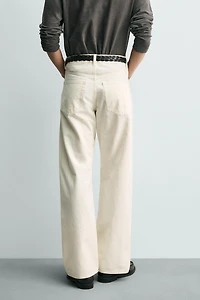LOOSE FIT JEANS